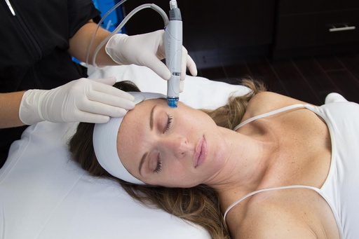 Hydrafacial platinum